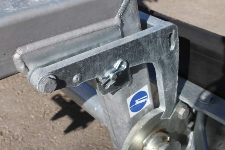 X180 Yard Scraper –  Safety locking pin disables mechanism when not in use