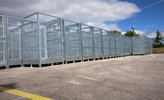 2000 Freight Cages for DHL