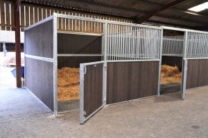 Equestrian Stabling with Straw beds